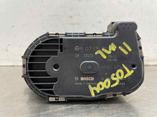 Load image into Gallery viewer, THROTTLE BODY Mercedes R350 R500 E350 C250 ML350 S400 2006 06 07 08 09 10 11 - NW523043
