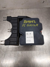 Load image into Gallery viewer, ABS ANTI-LOCK BRAKE PUMP CLA45 CLA250 14 15 16 17 - NW349264
