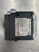 Load image into Gallery viewer, AIR BAG CONTROL MODULE COMPUTER CLA250 CLA45 GLA250 GLA45 15-16 - NW349342
