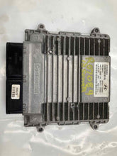 Load image into Gallery viewer, ECU ECM COMPUTER Sonata 2011 11 2012 12 2013 13 2014 14 - NW334749
