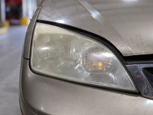 Load image into Gallery viewer, HEADLIGHT LAMP ASSEMBLY Ford Focus 2005 05 2006 06 2007 07 Right - NW350072
