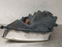 Load image into Gallery viewer, HEADLIGHT LAMP ASSEMBLY Ford Focus 2005 05 2006 06 2007 07 Right - NW350072
