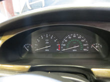 Load image into Gallery viewer, SPEEDOMETER CLUSTER 2002 02 2003 03 2004 04 - NW160551

