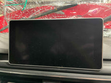 Load image into Gallery viewer, Info-Gps Screen  AUDI S4 2018 - NW523322
