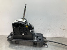 Load image into Gallery viewer, Floor Shifter Volkswagen Tiguan 2009 - NW350541
