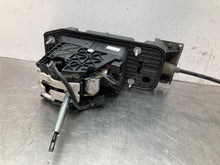 Load image into Gallery viewer, Floor Shifter Volkswagen Tiguan 2009 - NW350541

