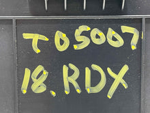 Load image into Gallery viewer, Computer Acura RDX 2018 - NW523179
