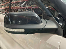 Load image into Gallery viewer, SIDE VIEW DOOR MIRROR Ford Explorer 16 17 18 19 Right - NW523582
