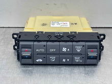 Load image into Gallery viewer, Temperature Controls Acura RL 2009 - NW452349
