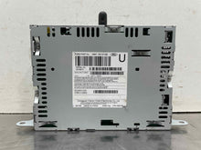 Load image into Gallery viewer, RADIO Ford Explorer 2016 16  AM FM CD - NW523784
