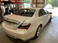 Load image into Gallery viewer, Carrier Assembly Acura RL 2009 - NW452183
