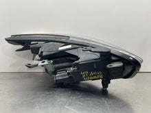 Load image into Gallery viewer, Headlight Lamp Assembly Kia Stinger 2019 - NW350641
