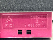 Load image into Gallery viewer, FUEL PUMP CONTROL MODULE COMPUTER 320i 328D 328i 328I GT 335i 09-17 - NW523550
