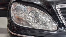 Load image into Gallery viewer, HEADLIGHT LAMP ASSEMBLY S350 S430 S500 S55 S600 S65 SL500 03-06 Right - NW350647

