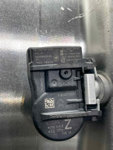 Load image into Gallery viewer, WHEEL RIM Pathfinder 13-16 18x7-1/2 ALLOY - NW523911
