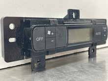 Load image into Gallery viewer, REAR TEMPERATURE CONTROLS Nissan Pathfinder 13 14 15 16 17 - NW523701
