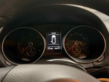 Load image into Gallery viewer, Speedometer Cluster Volkswagen Jetta 2014 - NW524261
