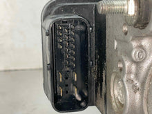 Load image into Gallery viewer, ABS Pump Acura RSX 2006 - NW523935
