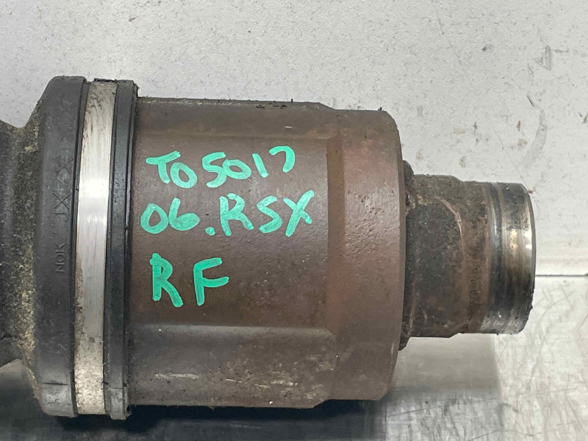 AXLE SHAFT Acura RSX 02 03 04 05 06 Right - NW523954 – Tom's