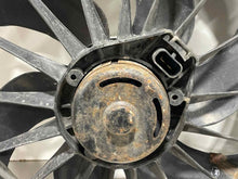 Load image into Gallery viewer, RADIATOR FAN ASSEMBLY Patriot Avenger Compass 2007 07 2008 08 09 10 11 12 - NW351248
