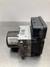 Load image into Gallery viewer, ABS ANTI-LOCK BRAKE PUMP C250 C300 C350 C63 GLK350 2011 11 - NW459554
