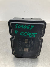 Load image into Gallery viewer, ABS ANTI-LOCK BRAKE PUMP C250 C300 C350 C63 GLK350 2011 11 - NW459554
