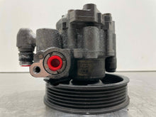 Load image into Gallery viewer, POWER STEERING PUMP C250 C300 C350 C63 E350 E550 E63 10-13 - NW460073
