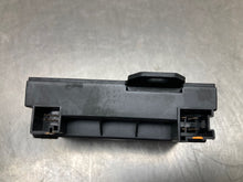 Load image into Gallery viewer, FUEL PUMP CONTROL MODULE COMPUTER E350 C230 C250 C300 C350 C63 08-11 - NW459643

