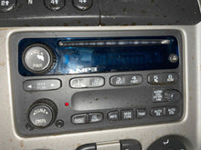 Load image into Gallery viewer, RADIO Rainier Colorado SSR Trailblazer Trailblazer Ext Canyon 05-12 - NW524636
