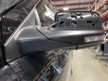 Load image into Gallery viewer, Side View Door Mirror Ford Explorer 2018 - NW460389
