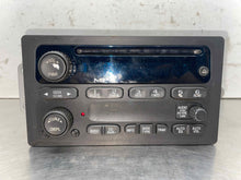 Load image into Gallery viewer, RADIO Rainier Colorado SSR Trailblazer Trailblazer Ext Canyon 05-12 - NW524636
