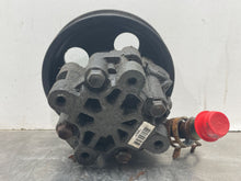 Load image into Gallery viewer, Power Steering Pump Dodge Caravan 2004 - NW351689
