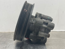 Load image into Gallery viewer, Power Steering Pump Dodge Caravan 2004 - NW351689

