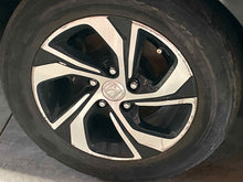 Load image into Gallery viewer, WHEEL RIM Honda Accord 16 17 16x7 ALLOY - NW524760
