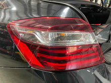 Load image into Gallery viewer, TAIL LIGHT LAMP ASSEMBLY Honda Accord 2016 16 2017 17 Left - NW524719
