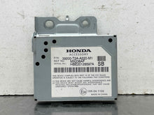 Load image into Gallery viewer, BODY CONTROL MODULE BCM COMPUTER Honda Accord 13 14 15 16 17 - NW524415

