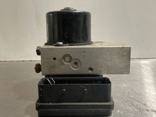 Load image into Gallery viewer, ABS PUMP Freelander 2002 02 2003 03 2004 04 2005 05 - NW2349

