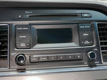 Load image into Gallery viewer, RADIO Hyundai Sonata 2016 16 - NW524640
