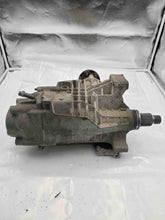 Load image into Gallery viewer, TRANSFER CASE Freelander 2002 02 2003 03 2004 04 05 - NW177082
