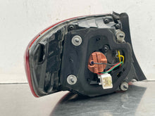 Load image into Gallery viewer, OUTER TAIL LIGHT LAMP Hyundai Sonata Sonata Hybrid 15 16 17 Right - NW524717
