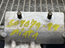 Load image into Gallery viewer, AC CONDENSER Mazda Miata 1999 99 2000 00 - NW461132
