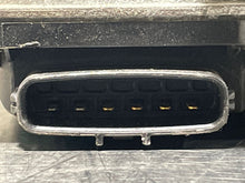 Load image into Gallery viewer, THROTTLE BODY Mazda Rx8 2004 04 05 06 07 08 09 10 - NW352298
