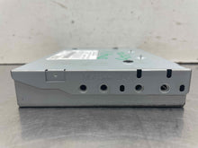 Load image into Gallery viewer, Radio Toyota Prius 2017 - NW525084
