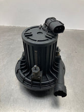 Load image into Gallery viewer, AIR INJECTION PUMP SMOG BMW 330i X5 325i 525i 2003 03 2004 04 05 06 07 - 10 - NW461310
