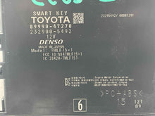 Load image into Gallery viewer, Computer Toyota Prius 2017 - NW524850

