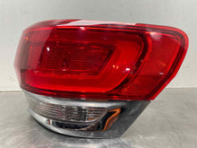 Load image into Gallery viewer, OUTER TAIL LIGHT LAMP Jeep Grand Cherokee 15 16 17 18 19 20 Right - NW525152
