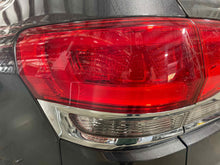 Load image into Gallery viewer, Tail Lamp Light  GRAND CHEROKEE 2017 - NW525153
