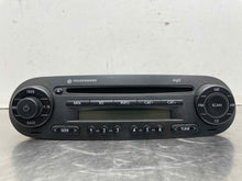 Load image into Gallery viewer, Radio Volkswagen Beetle 2009 - NW463524
