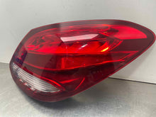 Load image into Gallery viewer, TAIL LIGHT LAMP ASSEMBLY C250 C300 C350 C43 C63 15 16 17 Right - NW525583
