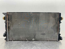 Load image into Gallery viewer, RADIATOR Volkswagen Beetle 2006 06 2007 07 2008 08 2009 09 2010 10 - NW463509
